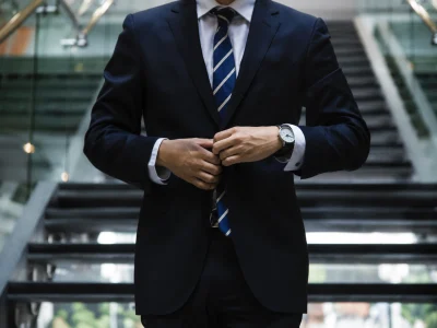 edgar-agents-professional-businessman-suit-portrait
